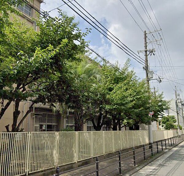 画像22:【小学校】大阪市立東中本小学校まで715ｍ