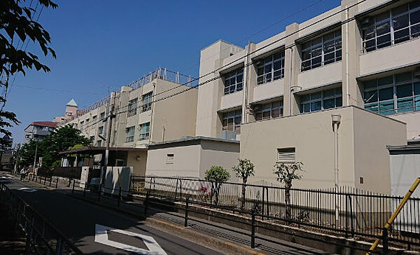 画像28:【小学校】大阪市立内代小学校まで440ｍ