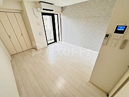 プレール・ドゥーク赤塚 4階1Kのリビング/ダイニング