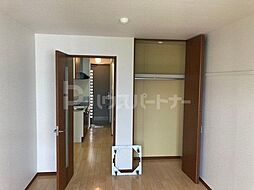 アイシイメゾン 1階1Kのリビング/ダイニング