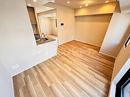 シーズンフラッツ新大塚 4階1LDKのリビング/ダイニング