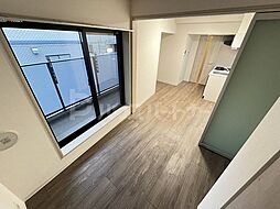 グローリオシェルト池袋本町 403 4階1DKのリビング/ダイニング