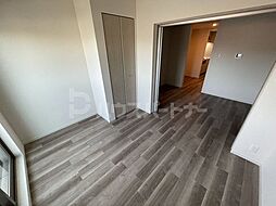 ローレル 106 1階1LDKのリビング/ダイニング