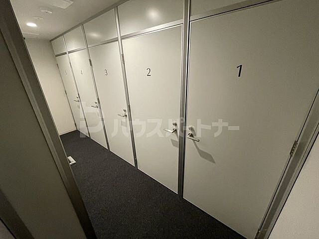 その他