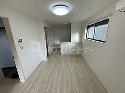 B.PLACE 302 3階1LDKのリビング/ダイニング