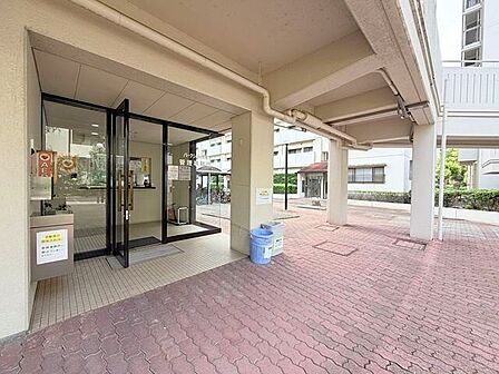 管理事務所を備え、管理体制にも配慮されたマンションです。