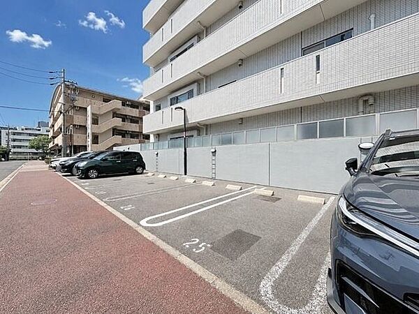 駐車場を拡大表示