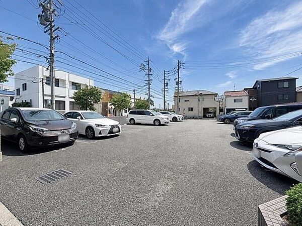駐車場を拡大表示