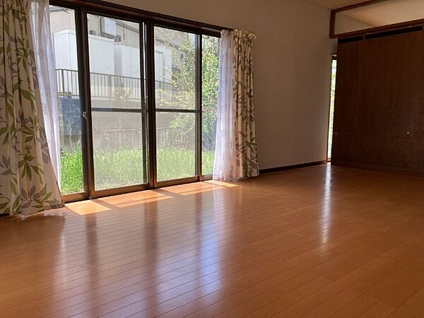 detached 埼玉県比企郡滑川町大字羽尾

地図を見る