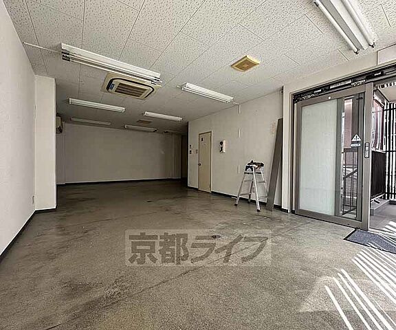 室内