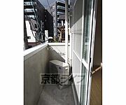 奥行きのあるバルコニーです