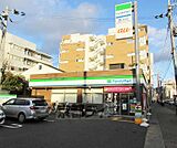 ファミリーマート 山科駅西店まで380m