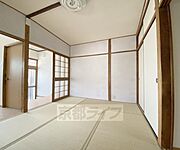 別方向から見た和室です。