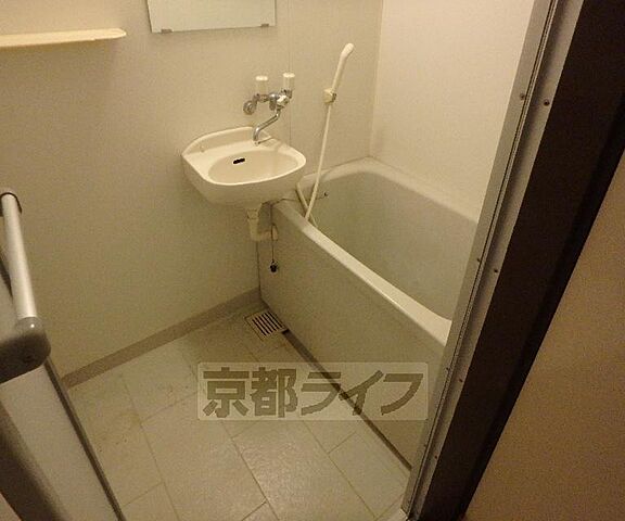 浴室