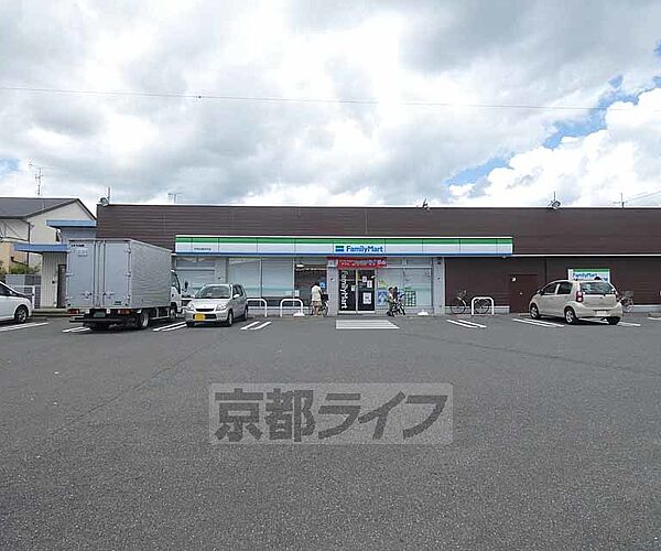 画像30:サークルＫ伏見向島本丸店まで208m 最寄駅は観月橋。24号線の高架下に構えております。駐車場広いです。