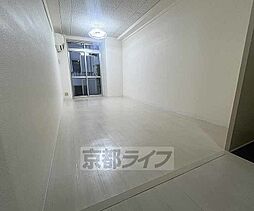 京都市営烏丸線 烏丸御池駅 徒歩7分の賃貸マンション 3階ワンルームのリビング/ダイニング