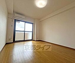 京都市営烏丸線 烏丸御池駅 徒歩10分の賃貸マンション 5階1Kのリビング/ダイニング