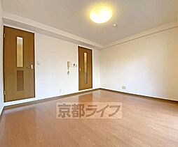 京都市営烏丸線 四条駅 徒歩8分の賃貸マンション 5階1Kのリビング/ダイニング