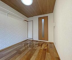 京都市営烏丸線 烏丸御池駅 徒歩5分の賃貸マンション 5階1Kのリビング/ダイニング