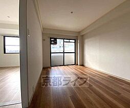 阪急京都本線 西京極駅 徒歩8分の賃貸アパート 3階2DKのリビング/ダイニング