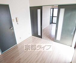 JR山陰本線 太秦駅 徒歩8分の賃貸マンション 6階2Kのリビング/ダイニング
