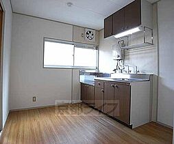 阪急京都本線 桂駅 徒歩10分の賃貸アパート 1階2DKのリビング/ダイニング