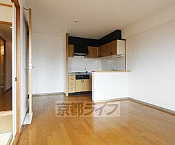 フィエスタ・ヴィラ 4階2LDKのリビング/ダイニング