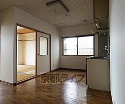 京阪本線 伏見桃山駅 徒歩10分の賃貸マンション 3階2DKのリビング/ダイニング