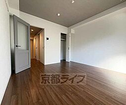 京都市営烏丸線 くいな橋駅 徒歩9分の賃貸マンション 2階1Kのリビング/ダイニング