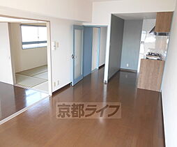 オーセント長岡京 305 3階3LDKのリビング/ダイニング