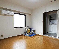 京阪本線 墨染駅 徒歩1分の賃貸マンション 2階1Kのリビング/ダイニング