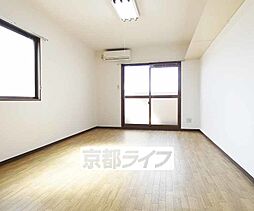 京阪本線 伏見稲荷駅 徒歩3分の賃貸マンション 4階1Kのリビング/ダイニング