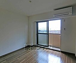 ルシエル 108 1階1Kのリビング/ダイニング