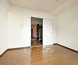 ライオンズマンション五条大宮第2 102 1階1DKのリビング/ダイニング