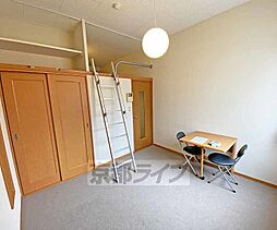 レオパレスイン京都 213 2階1Kのリビング/ダイニング