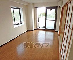 阪急京都本線 洛西口駅 徒歩28分の賃貸マンション 5階3LDKのリビング/ダイニング