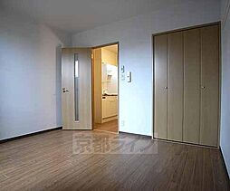 京阪本線 丹波橋駅 徒歩9分の賃貸マンション 1階1Kのリビング/ダイニング