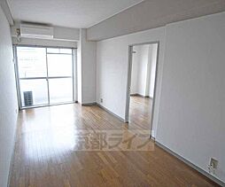 京阪本線 伏見桃山駅 徒歩3分の賃貸マンション 4階2Kのリビング/ダイニング