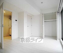 JR山陰本線 丹波口駅 徒歩12分の賃貸マンション 4階1Kのリビング/ダイニング