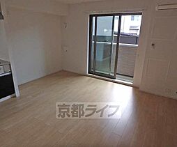 メゾン川勝III 1階1LDKのリビング/ダイニング