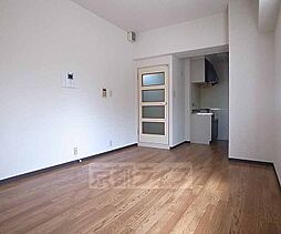 京都市営烏丸線 烏丸御池駅 徒歩8分の賃貸マンション 5階2DKのリビング/ダイニング