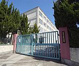 勧修小学校まで454m