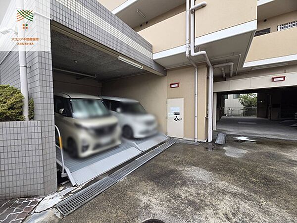 駐車場を拡大表示