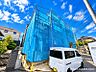 外観：深く豊かな緑と爽快な空を感じるまさに湘南に暮らす心地よさを存分に堪能いただける邸宅です。