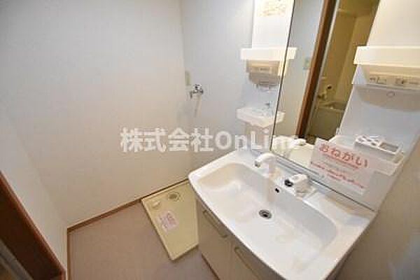 パークサイド高安 ｜大阪府八尾市教興寺1丁目(賃貸マンション3K・2階・57.02㎡)の写真 その9