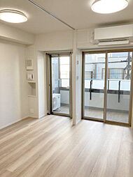 プラウド板橋区役所前 202 2階1LDKのリビング/ダイニング