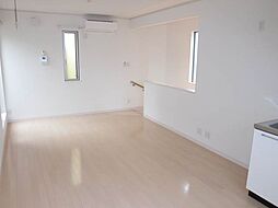 シェソワ 1 1階1LDKのリビング/ダイニング