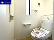 ２階のトイレは朝晩は特に重宝します♪