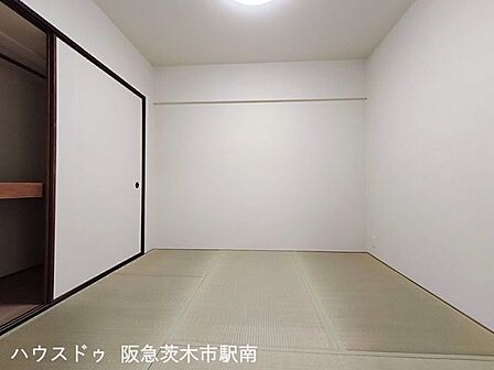4.5帖の和室 押し入れは1間半。