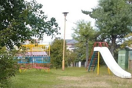 南町3丁目第2公園 970m